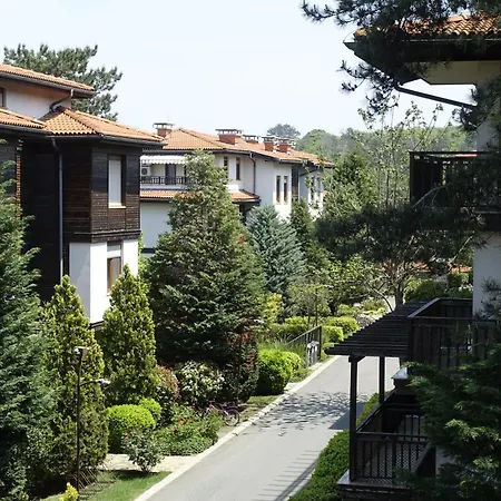 Private Flat By Seaside - Santa Marina- Apartmán