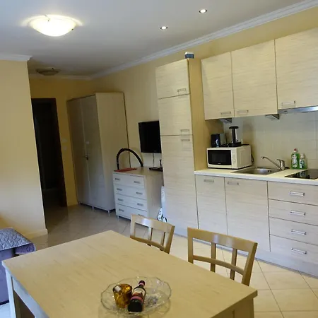 Апартамент Private Flat By Seaside - Santa Marina- Созопол